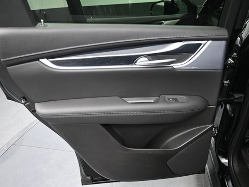 New 2026 Cadillac XT5 Premium Luxury image 16