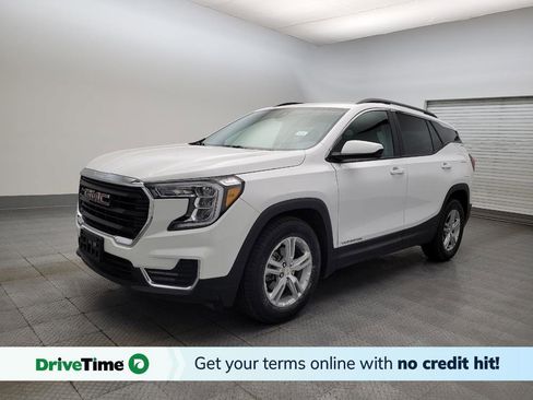 Used 2022 GMC Terrain SLE w/ Driver Convenience Package image 1