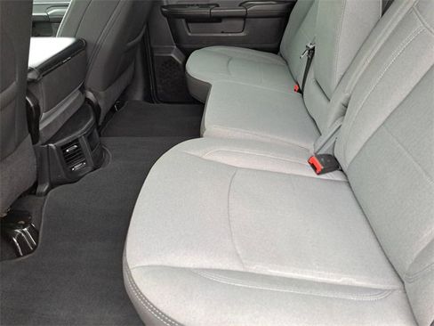 Used 2023 RAM 2500 Big Horn w/ Level 1 Equipment Group image 9