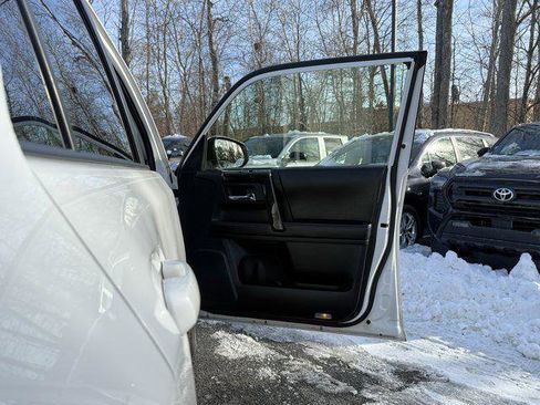 Certified 2021 Toyota 4Runner SR5 Premium image 35