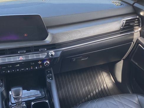 Certified 2023 Kia Telluride SX Prestige X-Line AWD/4WD image 14