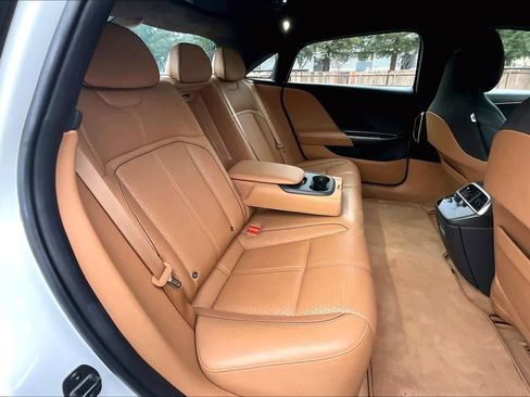 Used 2022 Lucid Air Grand Touring image 30