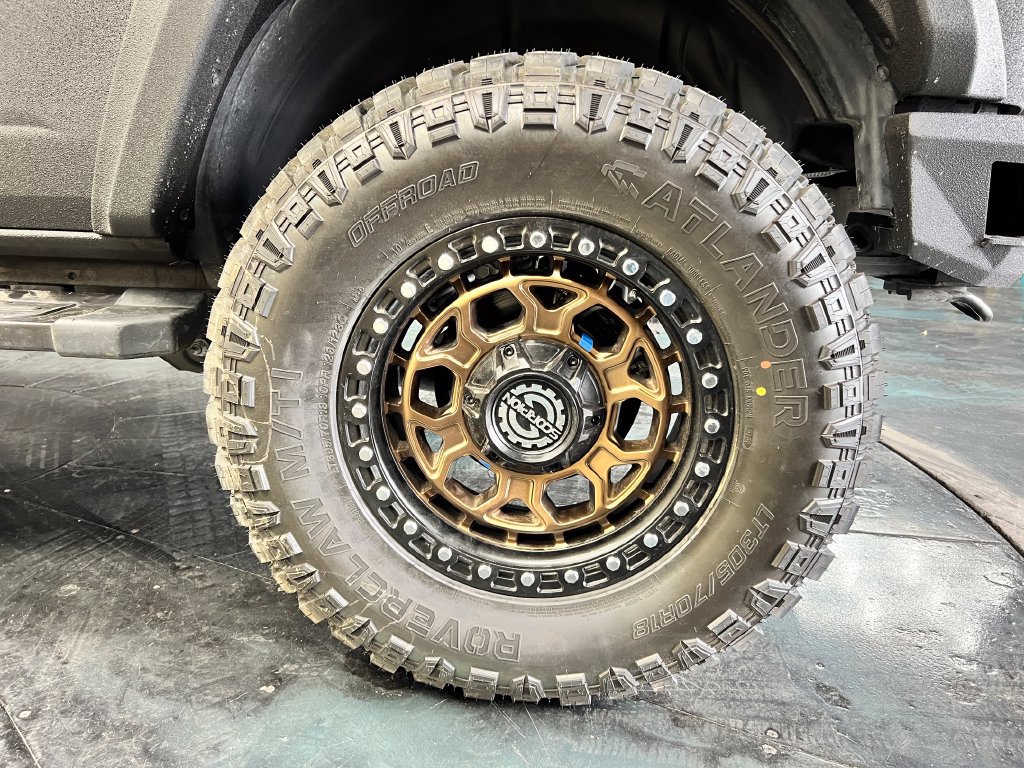 Used 2021 Ford Bronco 4-Door AWD/4WD image 11