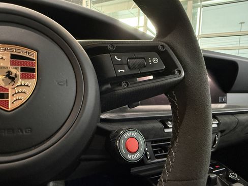 Used 2026 Porsche 911 Targa 4 GTS image 25