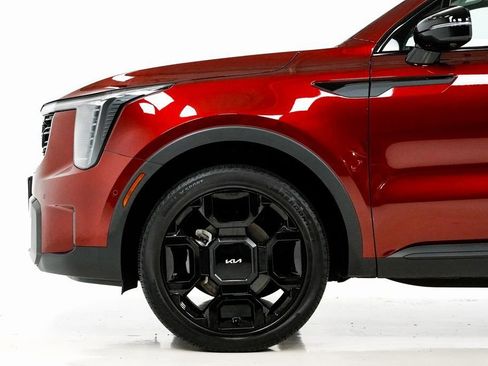 Certified 2024 Kia Sorento SX image 33
