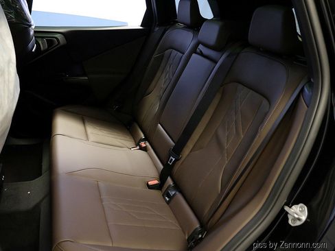 New 2026 BMW X3 xDrive30 w/ Premium Package image 12