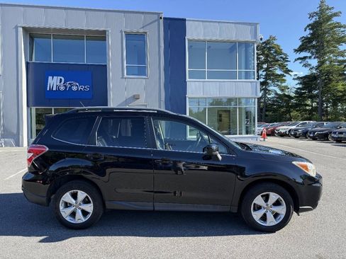 Used 2014 Subaru Forester 2.5i Limited AWD/4WD image 5