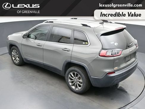 Used 2019 Jeep Cherokee Latitude Plus w/ Comfort/Convenience Group FWD image 22