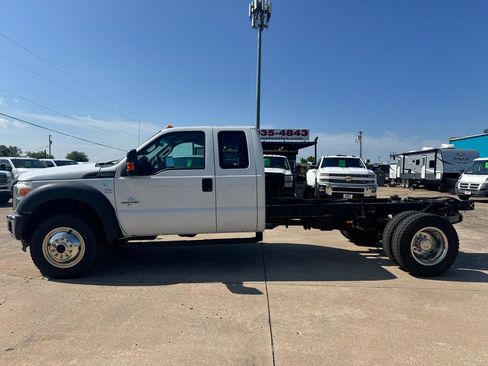 Used 2016 Ford F550 4x4 SuperCab Super Duty image 1