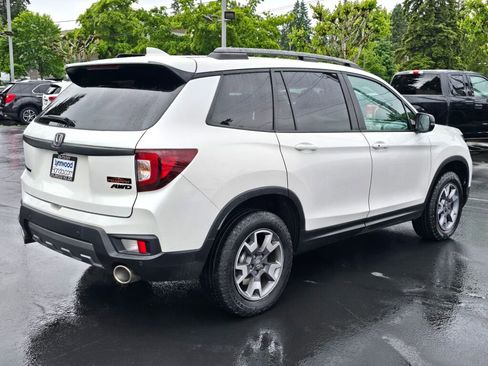 Used 2023 Honda Passport TrailSport image 13