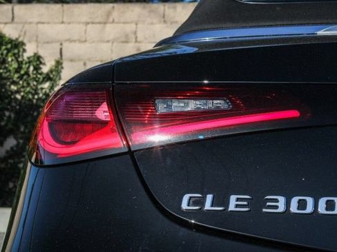 New 2025 Mercedes-Benz CLE 300 4MATIC Cabriolet image 9