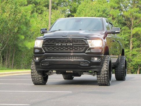 Used 2022 RAM 1500 Big Horn AWD/4WD image 7