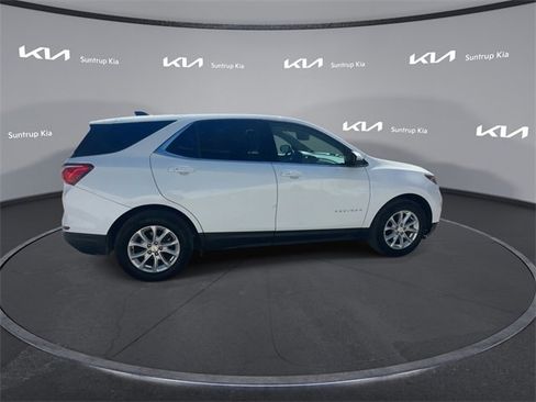 Used 2019 Chevrolet Equinox LT image 22