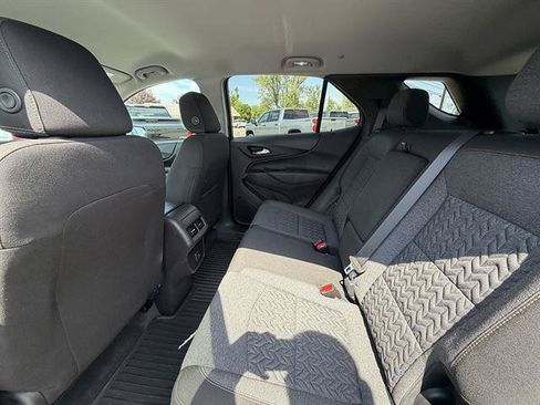 Used 2024 Chevrolet Equinox LT AWD/4WD image 25
