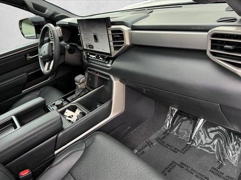Certified 2025 Toyota Tundra Limited AWD/4WD image 21