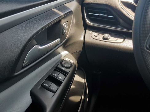 Used 2024 Buick Envista Preferred w/ Advanced Safety Package FWD image 19