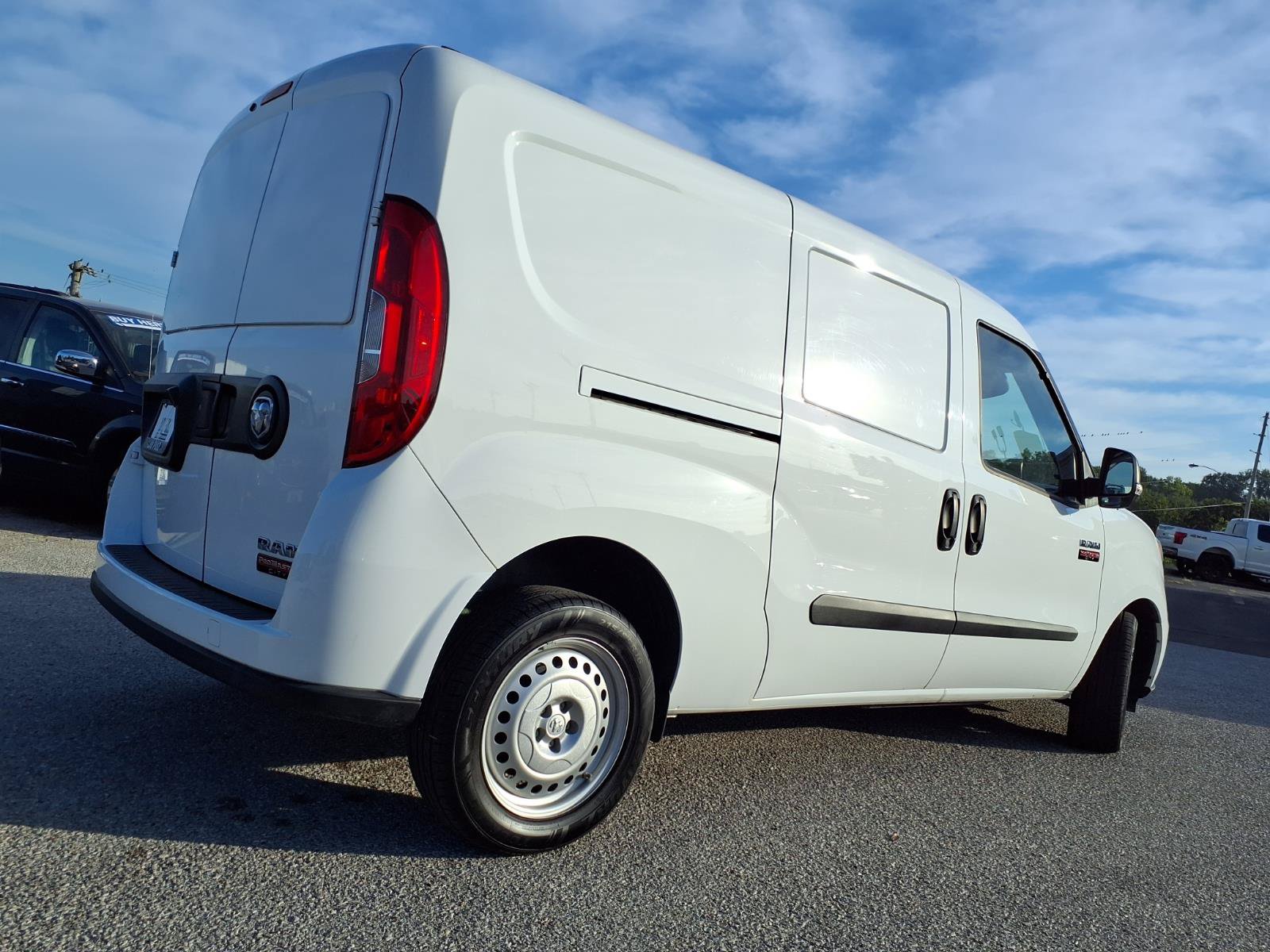 Used 2022 RAM ProMaster City Tradesman FWD image 28