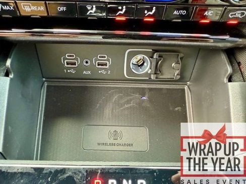 Used 2024 Jeep Grand Cherokee L Altitude image 14