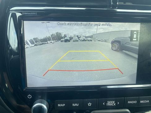 Used 2021 Kia Soul EX image 17