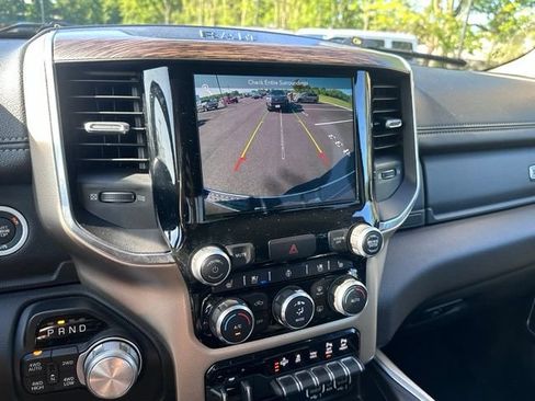 Used 2019 RAM 1500 Laramie AWD/4WD image 27