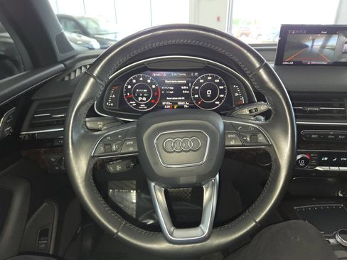 Used 2017 Audi Q7 3.0T Prestige AWD/4WD image 39