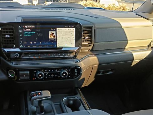 New 2026 Chevrolet Silverado 1500 ZR2 image 30