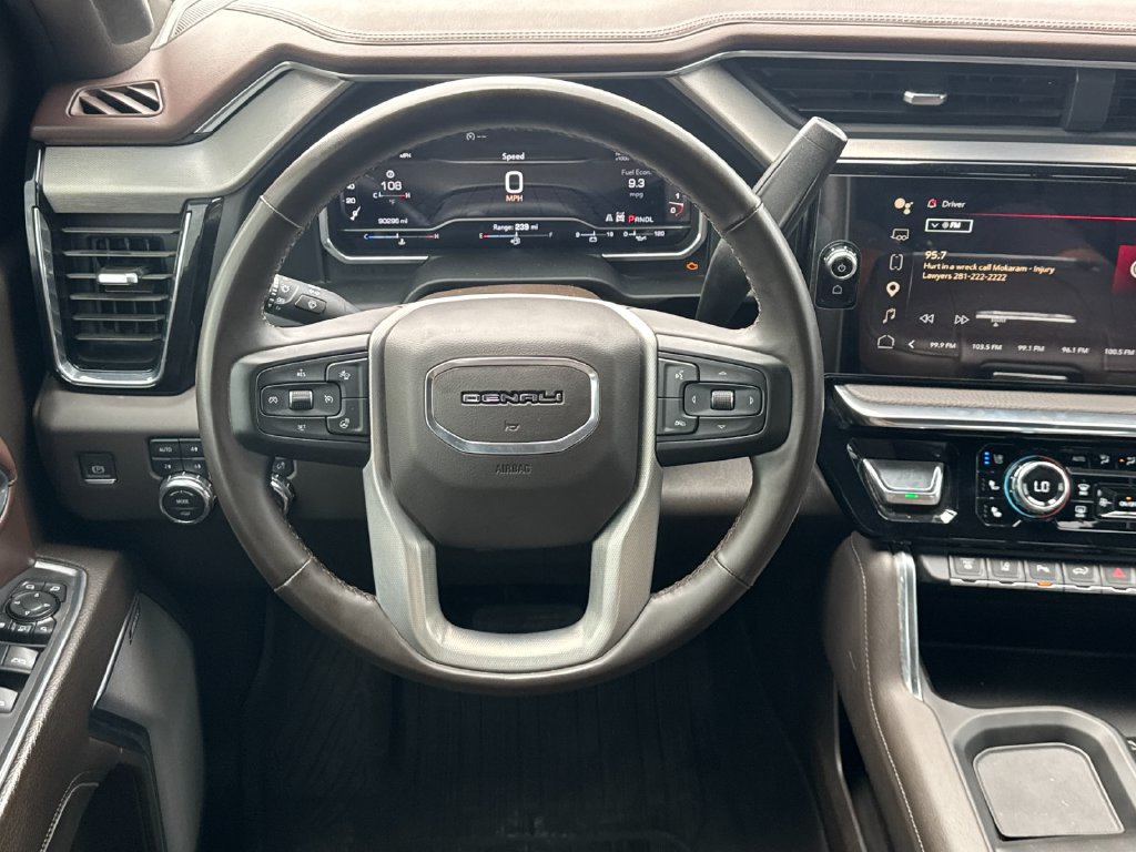 Used 2024 GMC Sierra 3500 Denali w/ Technology Package AWD/4WD image 14