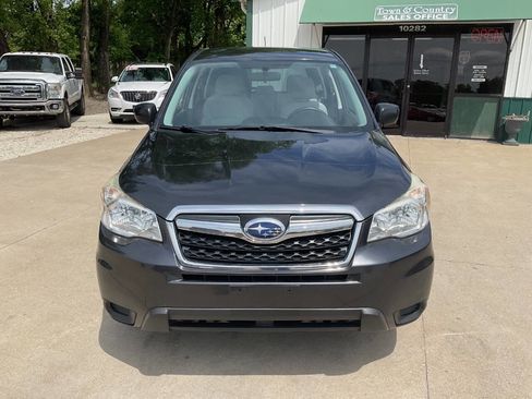 Used 2015 Subaru Forester 2.5i AWD/4WD image 4
