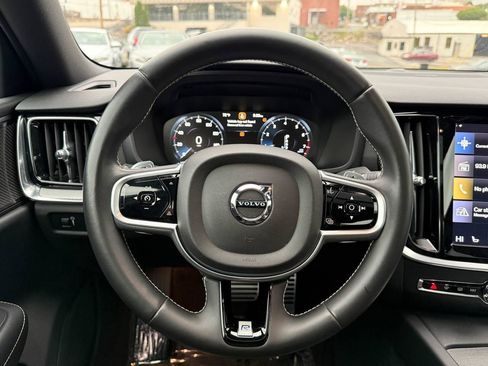 Used 2019 Volvo S60 T5 R-Design FWD image 39