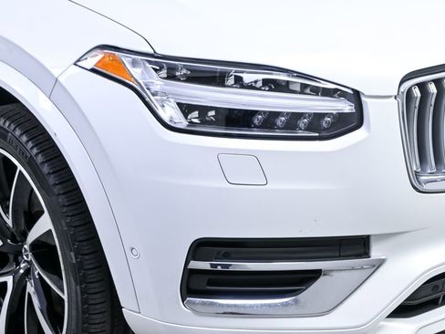 Used 2023 Volvo XC90 B6 Plus w/ Protection Package Premier AWD/4WD image 41