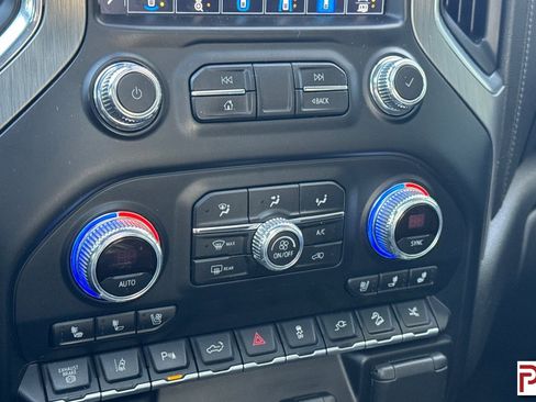 Used 2021 GMC Sierra 3500 Denali w/ Denali Ultimate Package image 23