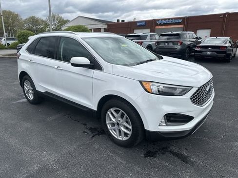 Used 2024 Ford Edge SEL w/ Convenience Package AWD/4WD image 11