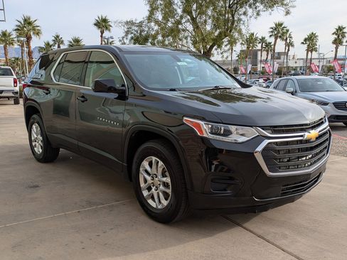 Used 2020 Chevrolet Traverse LS w/ LPO, Cargo Package image 7