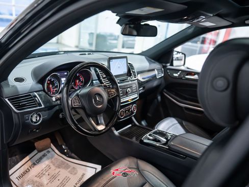 Used 2018 Mercedes-Benz GLS 550 4MATIC w/ Driver Assistance Package image 13