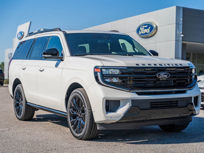 New 2025 Ford Expedition Platinum w/ Stealth Appearance Package