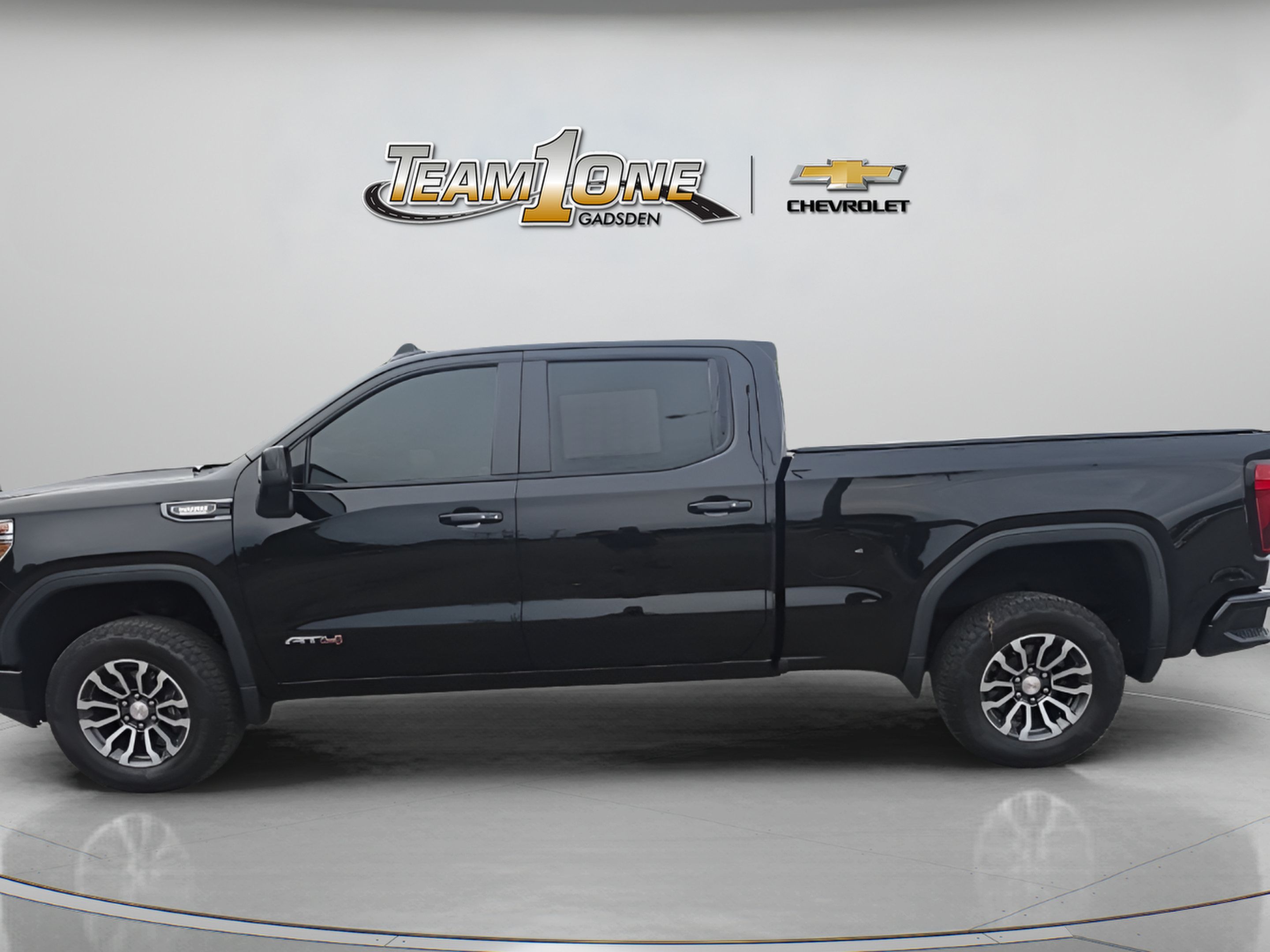 Used 2021 GMC Sierra 1500 AT4 w/ AT4 Value Package AWD/4WD image 5