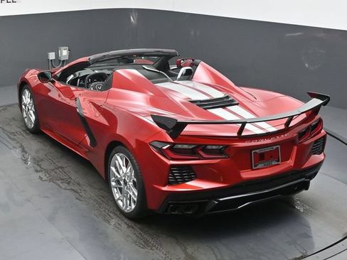 New 2027 Chevrolet Corvette Stingray Convertible w/ Stealth Interior Trim Package RWD image 21