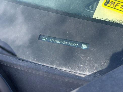 Used 2021 GMC Sierra 3500 Denali w/ Denali Ultimate Package image 8