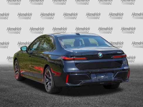 Certified 2023 BMW 740i RWD image 6