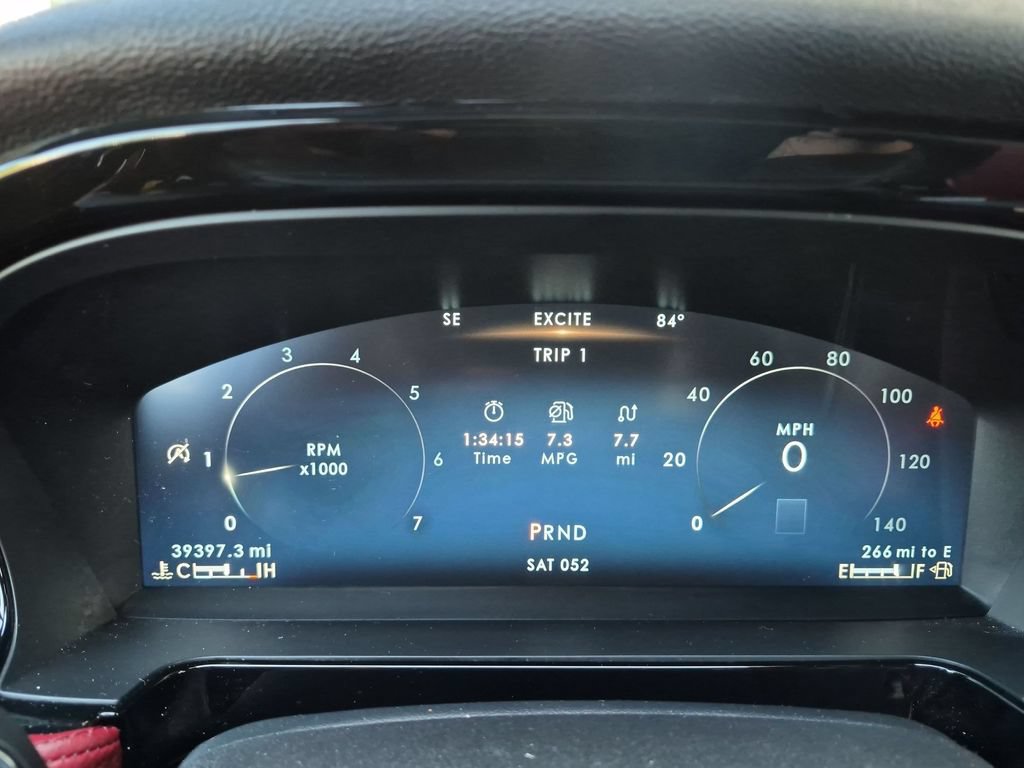 Used 2023 Lincoln Corsair Reserve w/ Equipment Group 201A AWD/4WD image 32