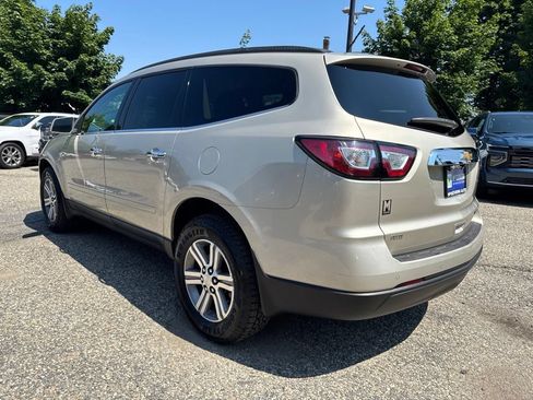 Used 2015 Chevrolet Traverse LT AWD/4WD image 4