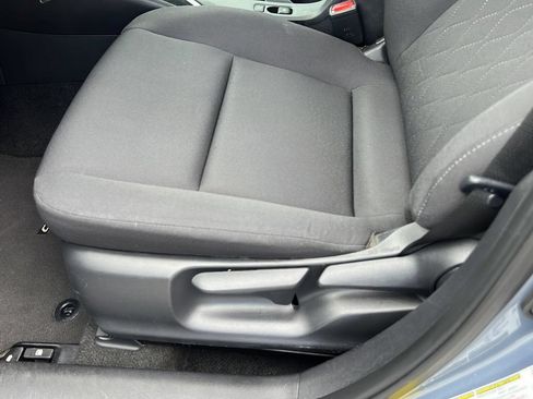 Used 2024 Toyota Corolla LE FWD image 15