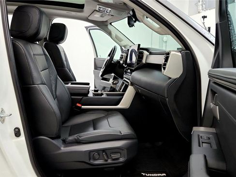 Used 2022 Toyota Tundra Limited image 16