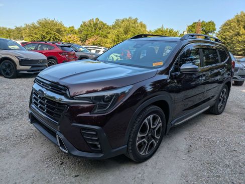 Certified 2023 Subaru Ascent Touring AWD/4WD image 8