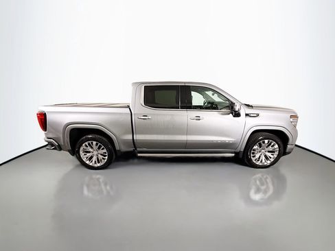 Used 2023 GMC Sierra 1500 Denali w/ Technology Package AWD/4WD image 8