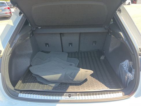 Used 2025 Audi Q3 2.0T Premium w/ Convenience Package image 30