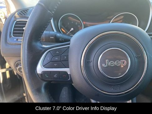 Used 2019 Jeep Compass Altitude image 17