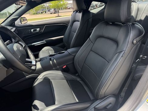 Used 2026 Ford Mustang Premium RWD image 23