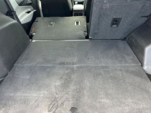 Used 2022 Chevrolet Equinox LT FWD image 15