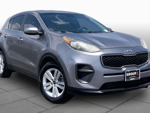 Used 2019 Kia Sportage LX FWD image 3